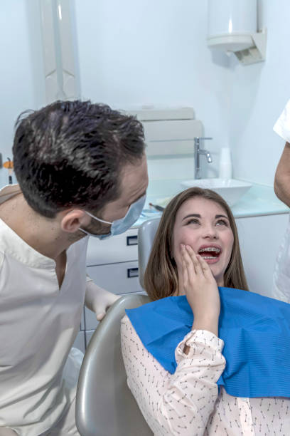 Best Emergency Tooth Extraction in Newark, NY
